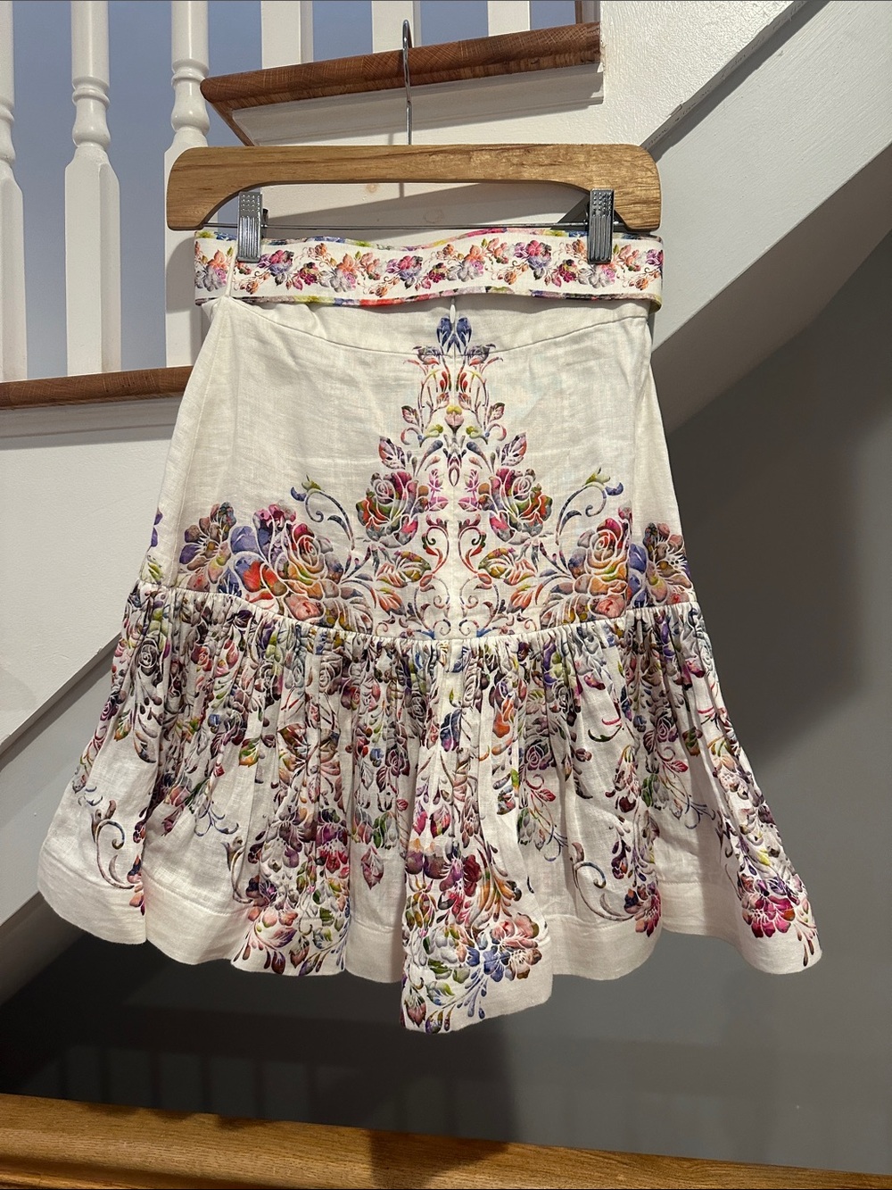 Zimmermann Prima Gathered
Printed Linen Mini Skirt - Picture 2 of 4